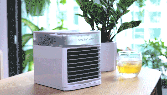 ❄️ ARCTIC AIR – MINI CLIMATIZZATORE PORTATILE 3 IN 1!